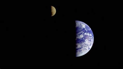 La Nasa Publica Una Foto única De La Tierra Y La Luna Vistas Desde Marte