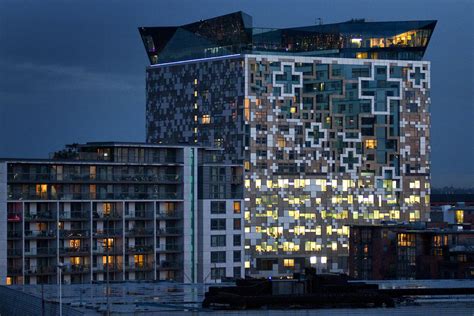 Uk Birmingham The Cube At Dusk 02 Another 1600 Iso