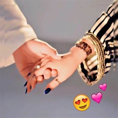 Instagram Post By Pathan Mj • Oct 18 2019 At 527am Utc Couple Hands Love Couple Cute Love