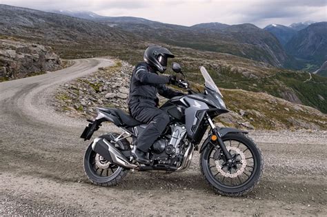 Neu gestaltet wurden verkleidung, tank. Honda CB 500 X 2019: Una gran trail para aprender a ir en ...