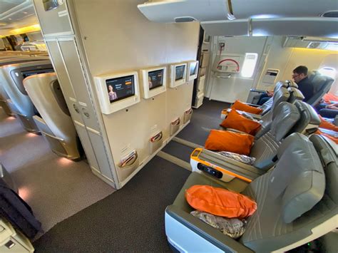 Review Singapore Airlines Premium Economy Class Boeing Er