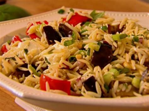 Now — her original recipe calls for marinating the tomatoes for 4 hours in olive oil, basil, and garlic sauce — but i do not have 4 hours to wait for a pasta dish. Orzo with Roasted Vegetables Recipe | Ina Garten | Food ...