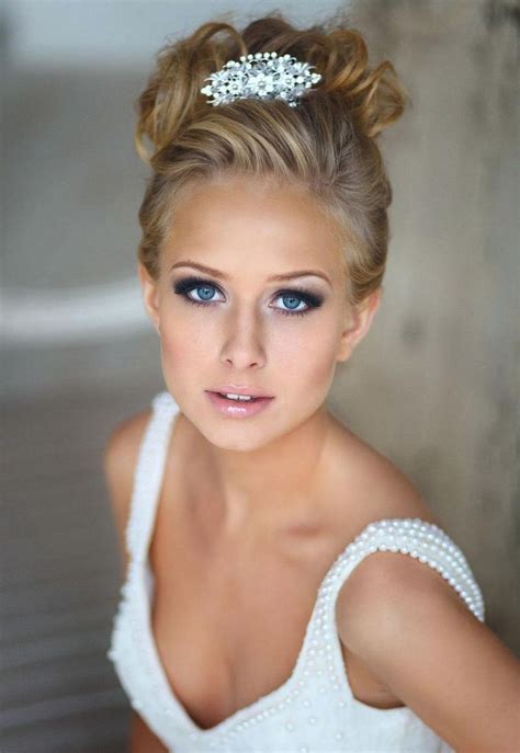 15 Smokey Eye Makeup For Blue Eyes And Blonde Hair Ideas Bridal