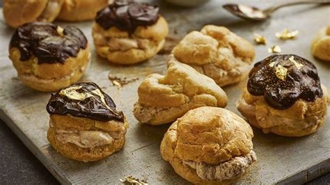 The most classic pie or pastry. Mary Berry Choux Pastry Recipe / Chocolate eclairs (Mary ...