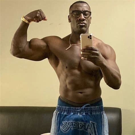 ¡shannon Sharpe De Más De 50 Años Y En La Mejor Forma De Su Vida