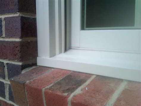 Window sills are colour matched to your aluminum clad windows and. Window sill or window ledge? | WordReference Forums