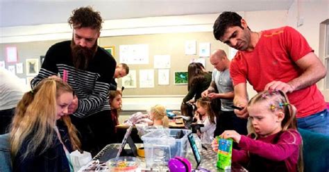 A Dad Held Workshops To Teach Other Dads How To Plait Their Daughters Hair Small Joys