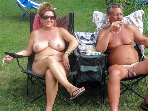 Nude Couples Nice For A Threesome 3 28 Beelden Van