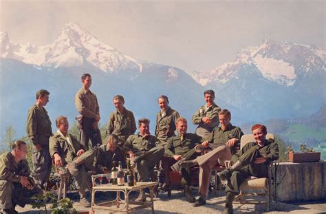 The Men Of Easy Company At Hitlers “eagles Nest” 1945 Rare
