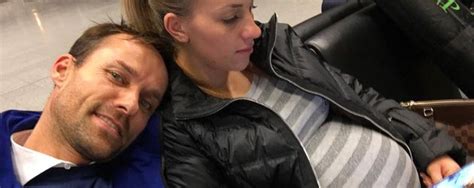 Doch für seine peinliche aktion kassiert er nur spott und häme. Gerade erst Papa geworden: Sven Hannawald will noch ein ...