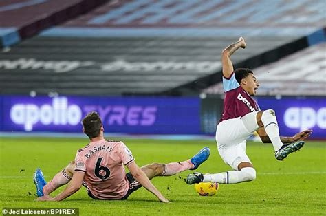 The blues have won four of our five previous fa cup meetings with the blades. Xem lại Chelsea vs Burnley, Ngoại hạng Anh - 31/01/2021