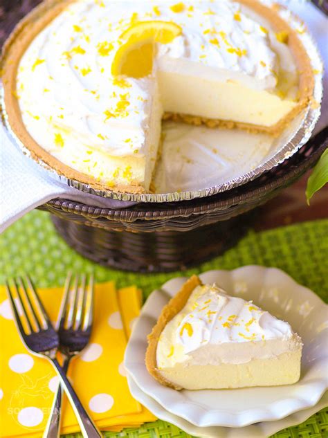 Lemon Icebox Pie Is A Classic Dessert Thats Super Easy To Make Lemon