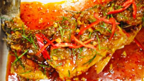 Deep Fry Sea Bass With Sweet And Chilli Sauce Tak’s World Youtube