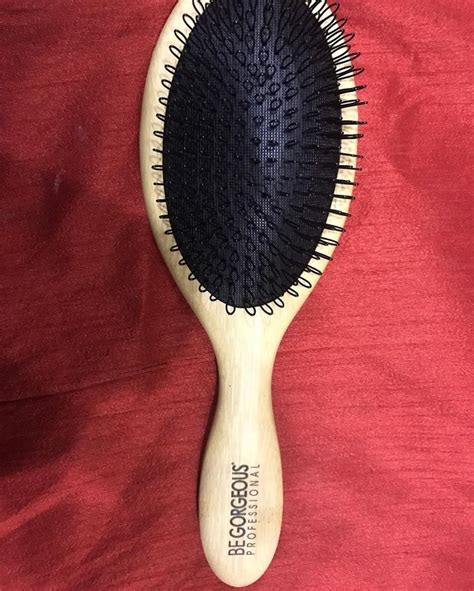 Say Hello To The Brush Thatll Make Brushing Your Extensions A Breeze Begorgeous Begorgeouspro