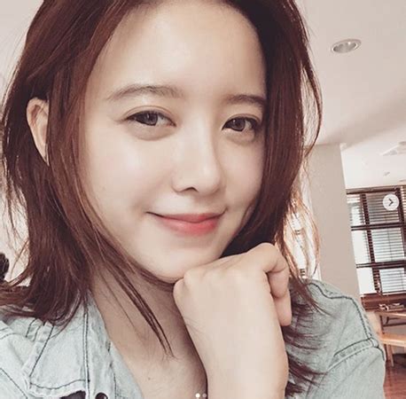 이와 관련해 구혜선 측은 유튜버가 공개한 진술서 캡쳐본(사본)은 그 출처나 입수경로를 알 수 없으나, 구혜선이 갖고 있는 원본과 그 내용이 일치하는 것으로 판단한다며 유튜버는 위 진술서가 법적. 구혜선 인스타에 안재현 기사 반박글… "저 카톡안해요 배신자야 ...