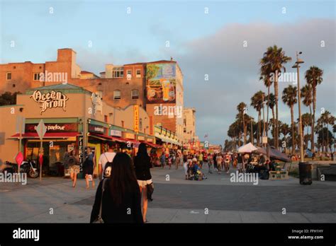 Venice Beach Boardwalk In Los Angeles Stock Photo Alamy