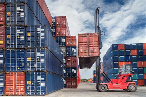 Container Forklift Stock Image Image Of Commercial Powerlift 606345