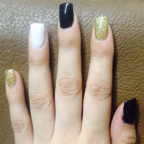 Uñas acrilicas mini stiletto diseño bicolor animal print paulii vargas ! Pin en Uñas