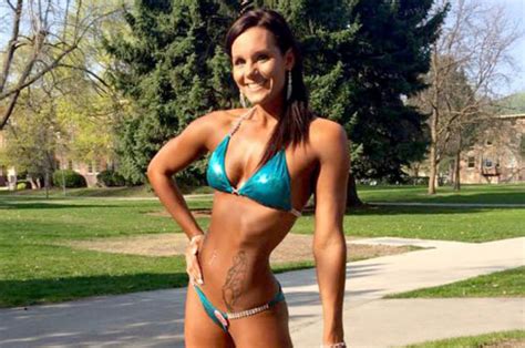 bodybuilder s bikini snap goes viral can you see why daily star