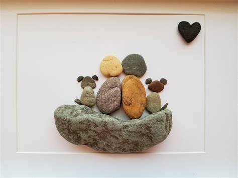 Rock art Loving Couple with dogs Rock couple art | Etsy | Rock art, Dog ...