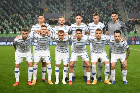 Vidy_sporta › futbol › russia › dinamo_moskva. Dinamo Kiev retará al Barcelona con 13 positivos de ...