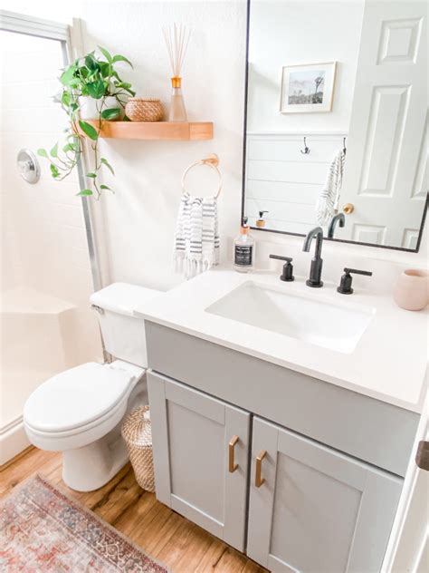 Small Bathroom Remodel Ideas Befor And After Domestic