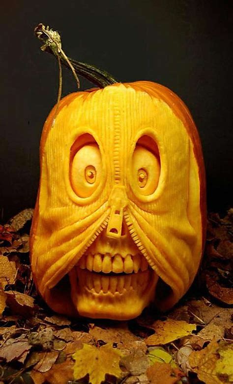 Incredible And Freaky Pumpkin Carvings