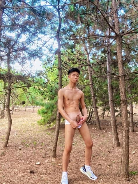 Nude Amateur Asian Guy With Hot Body And Cock Emre