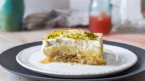 Ekmek Kataifi Custard With Shredded Phyllo Pastry Εκμέκ Καταΐφι Youtube