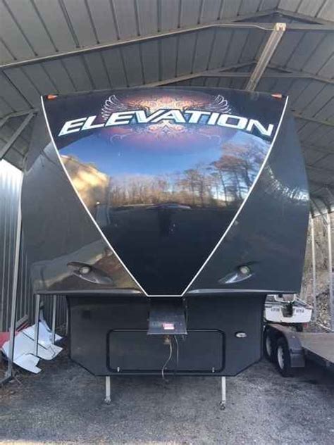 2013 Used Crossroads Elevation Toy Hauler In Maryland Md