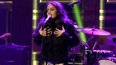 Bibi Bourelly Performs Debut Tv On The Tonight Show