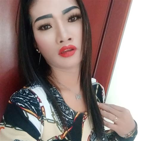 lala thai transsexual escort in pattaya