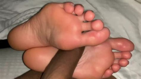 Feetflixtv Princess Denise Feet Fucked Before Bed Quivering Cumshot