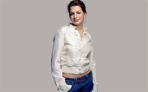 Hd Wallpaper Anne Hathaway Hq Celebrity Celebrities Actress Girls