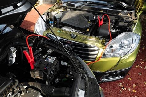 How to jump start a car with portable jump starter. Dead Or Weak Battery? Here Is The Right Way To Jump Start A Car