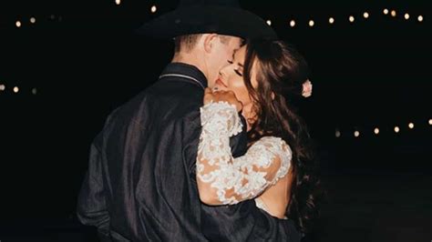 Jess Lockwood And Hailey Kinsels First Married Christmas Cowgirl Magazine