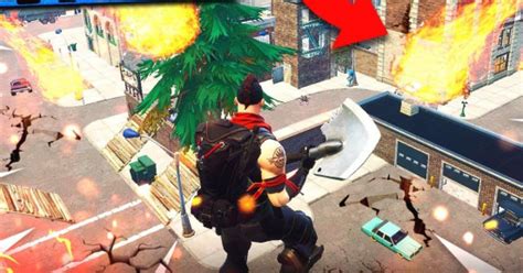 Fortnite Battle Royale Destructive Comet To Hit Tilted Towers