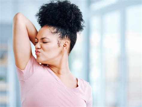 Smelly Armpits Causes Treatment Prevention When To See 55 Off
