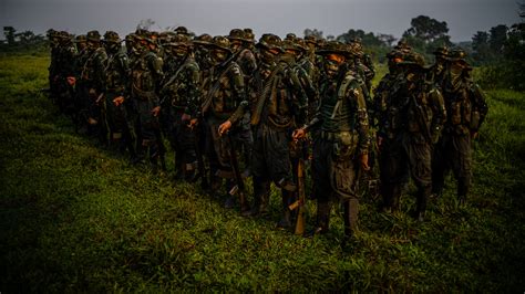 En Colombia Hay Una Nueva Generación De Grupos Armados The New York Times