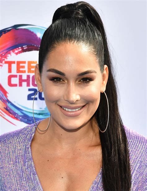 nikki and brie bella at teen choice awards 2019 in hermosa beach 08 11 2019 hawtcelebs