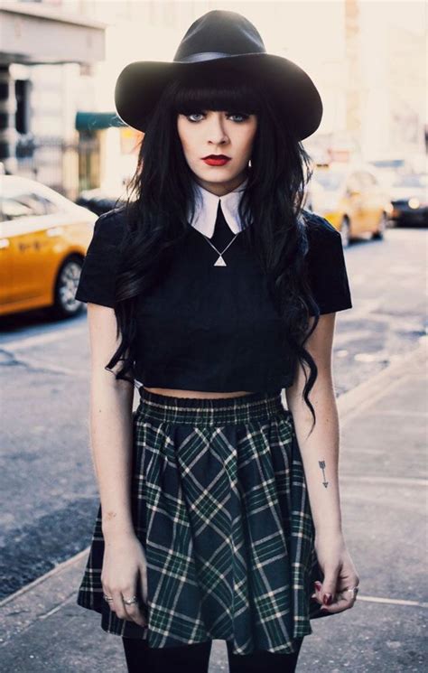 Pastel Grunge And Goth Are Perfect For Summer Goth Girl Fashion