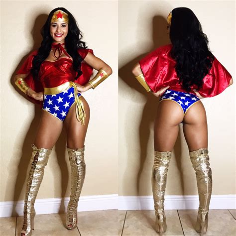 Wonder Woman Ass 60 фото