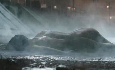 New Terminator Dark Fate Trailer Features Mackenzie Davis Ass