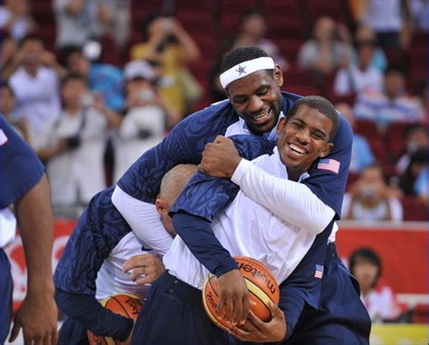 81 chris paul lebron james pictures. LeBron Defends Chris Paul, Didn't Sound Impressed With ...