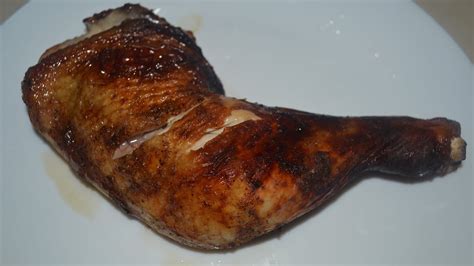 Ketika disantap, tekstur daging ayam yang lembut dipadukan dengan lada hitam akan memberikan cita rasa pedas sekaligus hangat. Resepi Ayam Bakar Lada Hitam Air Fryer - YouTube