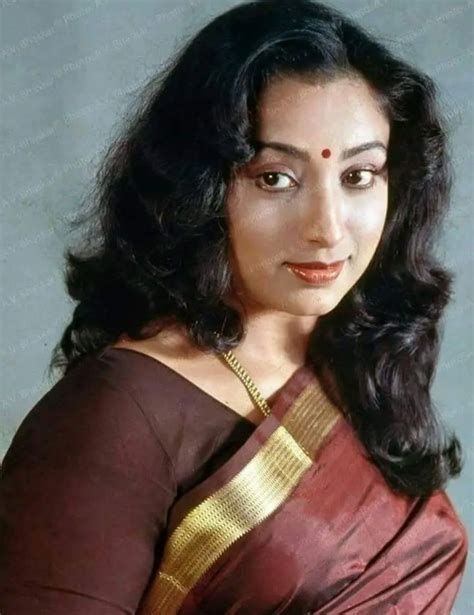 Pin By Tamilarasan Perumal On Old Actresd Old Actress Actresses Fashion