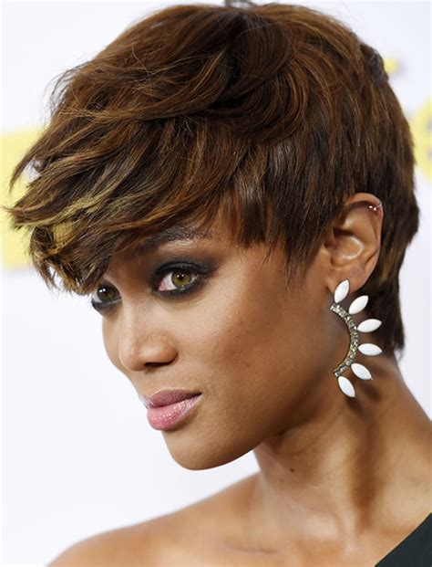 Explore these dazzling short hairstyles for black women which range from twas, pixies, & bobs to braids & a wide variety of great others! 2018 Pixie Haircuts For Black Women - 26 Coolest Black ...