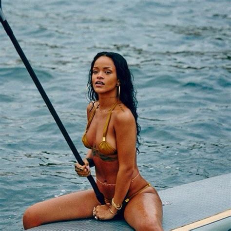 Smoking Hot Rihanna Bikini Pictures You Need To See Page Of