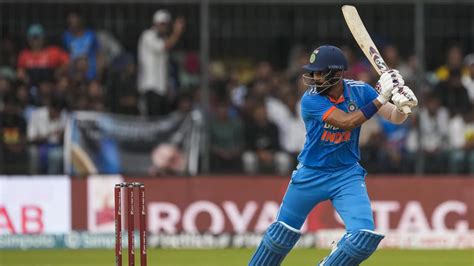 Cricket Live Score Ind Vs Aus 2nd Odi India Dominates With 3995 In