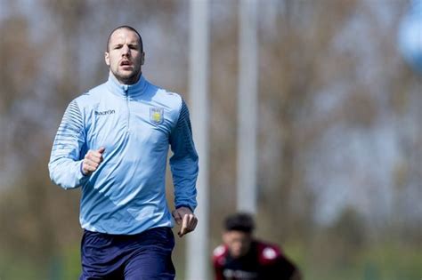 Aston Villa Transfer News The End Is In Sight As Clubs Circle For Ron Vlaar Birmingham Live